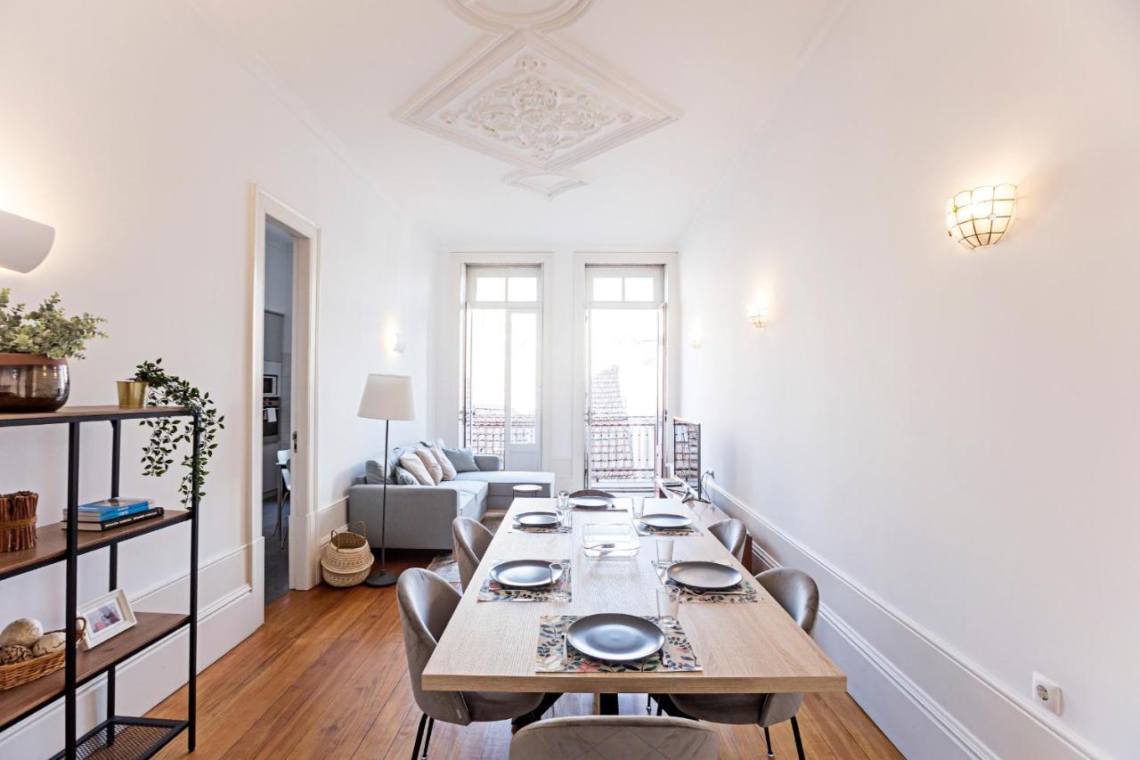 Lovelystay - Aurora Heights Apartment Porto Buitenkant foto
