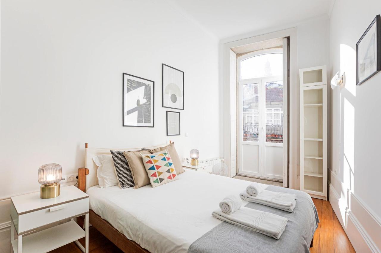 Lovelystay - Aurora Heights Apartment Porto Buitenkant foto