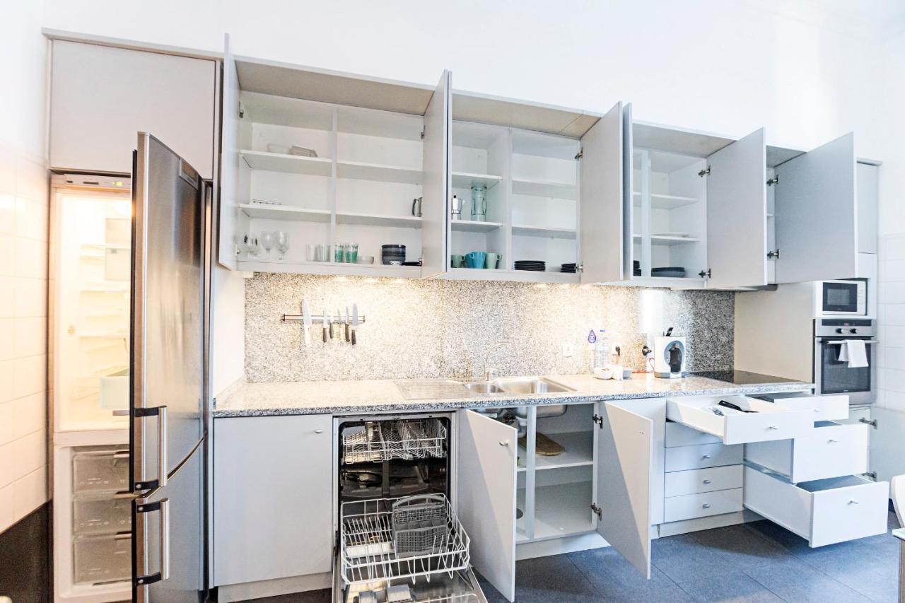 Lovelystay - Aurora Heights Apartment Porto Buitenkant foto